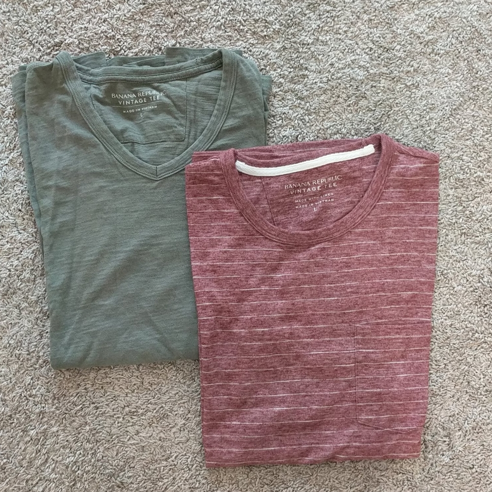 Set of 2 Men's Banana Republic Vintage Tees Size L